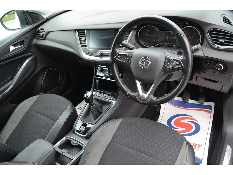 Used Vauxhall Grandland X 2019 for sale - 78111441: Photo 2