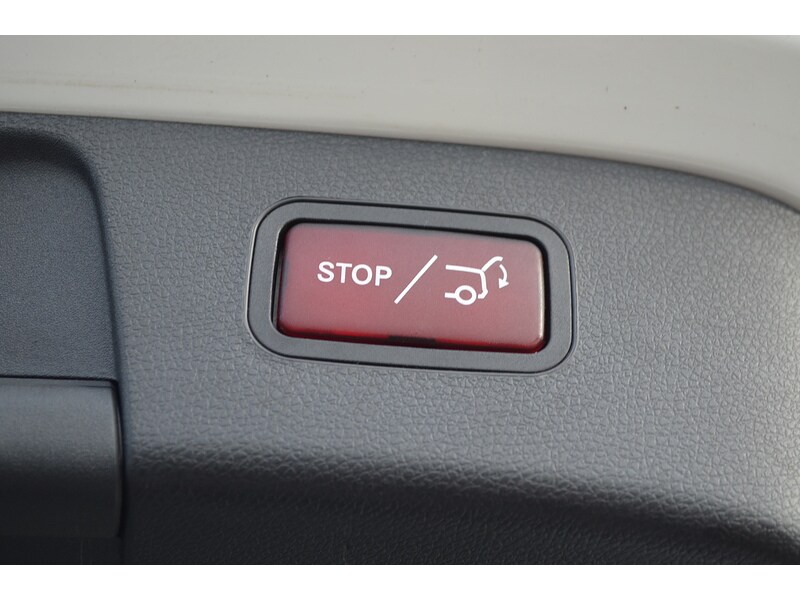 Used Mercedes-Benz GLA 2018 for sale - 77046233: Photo 35