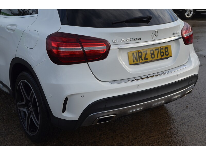 Used Mercedes-Benz GLA 2018 for sale - 77046233: Photo 45