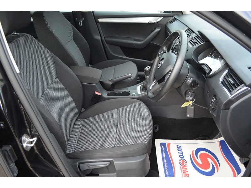 Used Skoda Octavia 2015 for sale - 76492162: Photo 13