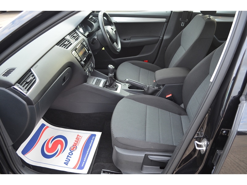 Used Skoda Octavia 2015 for sale - 76492162: Photo 14