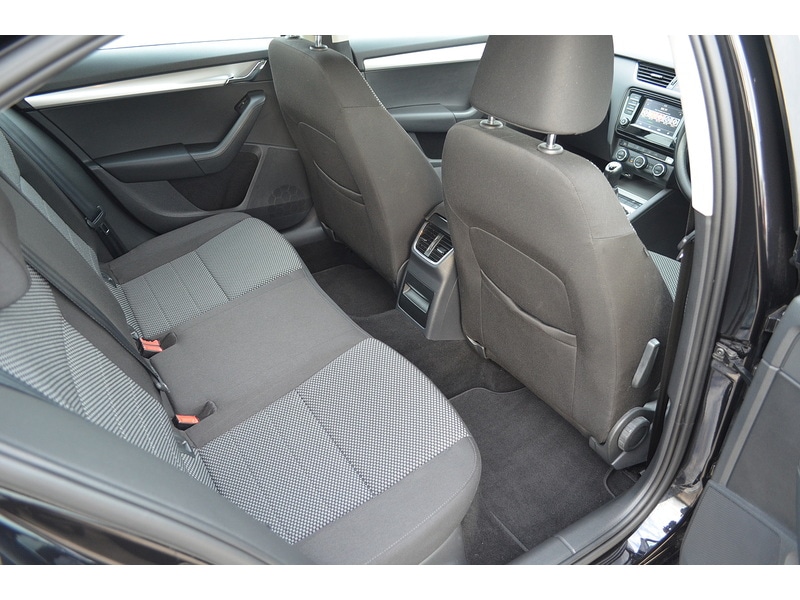 Used Skoda Octavia 2015 for sale - 76492162: Photo 17