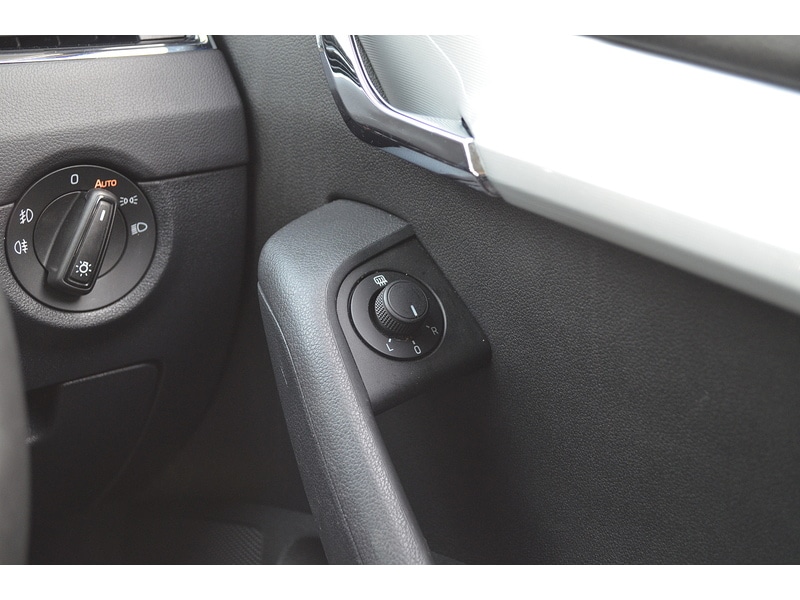 Used Skoda Octavia 2015 for sale - 76492162: Photo 38