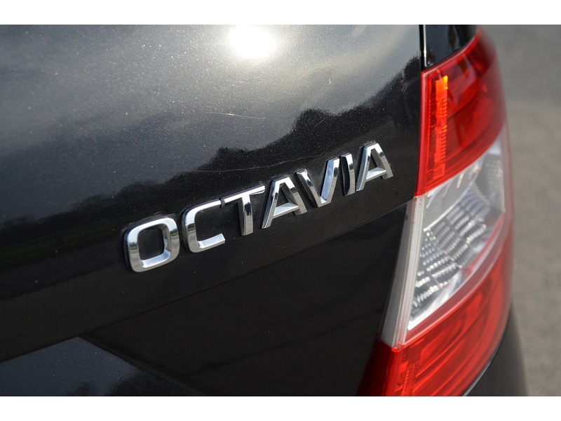 Used Skoda Octavia 2015 for sale - 76492162: Photo 53