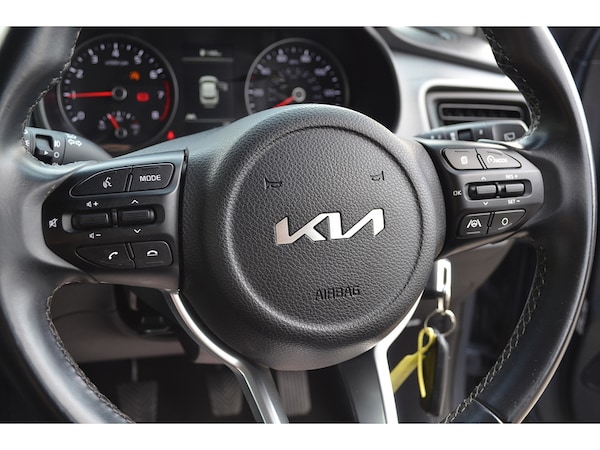 Used Kia Stonic 2021 for sale - 75182195: Photo 24