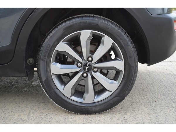 Used Kia Stonic 2021 for sale - 75182195: Photo 38