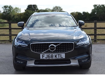 Used Volvo V90 2018 for sale - 79385571: Photo