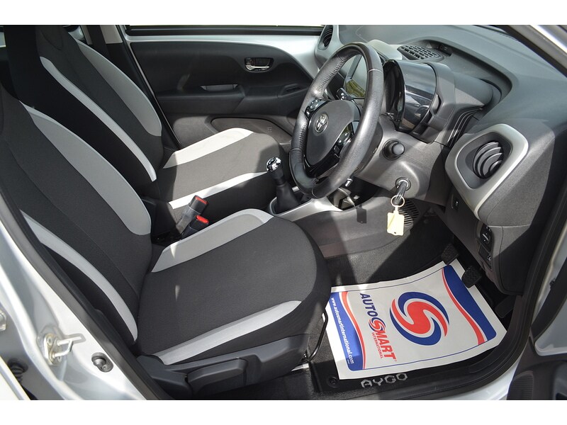 Used Toyota AYGO 2017 for sale - 76006745: Photo 13