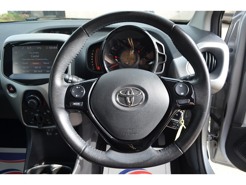 Used Toyota AYGO 2017 for sale - 76006745: Photo 15