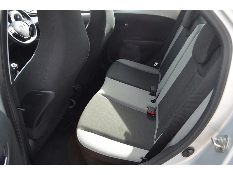 Used Toyota AYGO 2017 for sale - 76006745: Photo 22