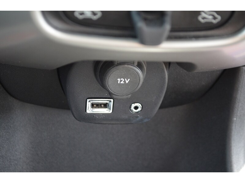Used Toyota AYGO 2017 for sale - 76006745: Photo 24