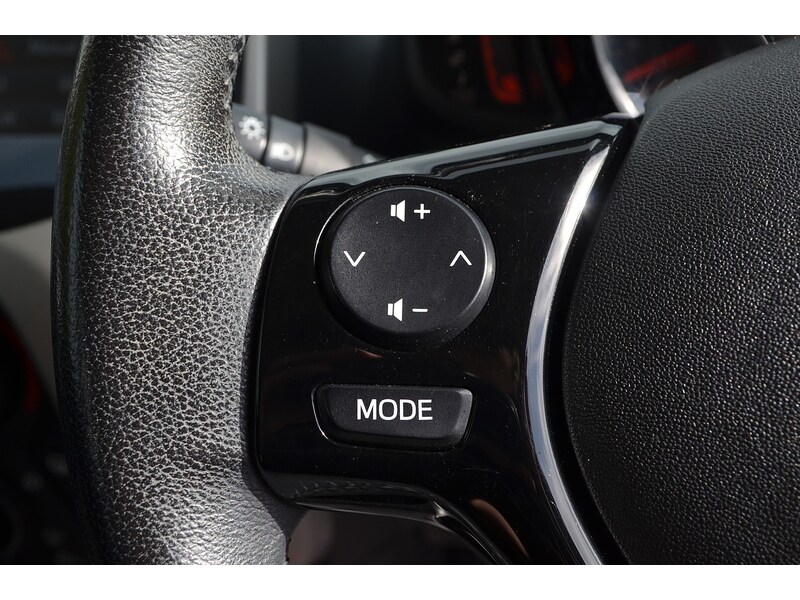 Used Toyota AYGO 2017 for sale - 76006745: Photo 26
