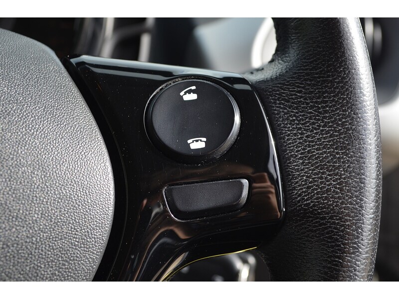 Used Toyota AYGO 2017 for sale - 76006745: Photo 28