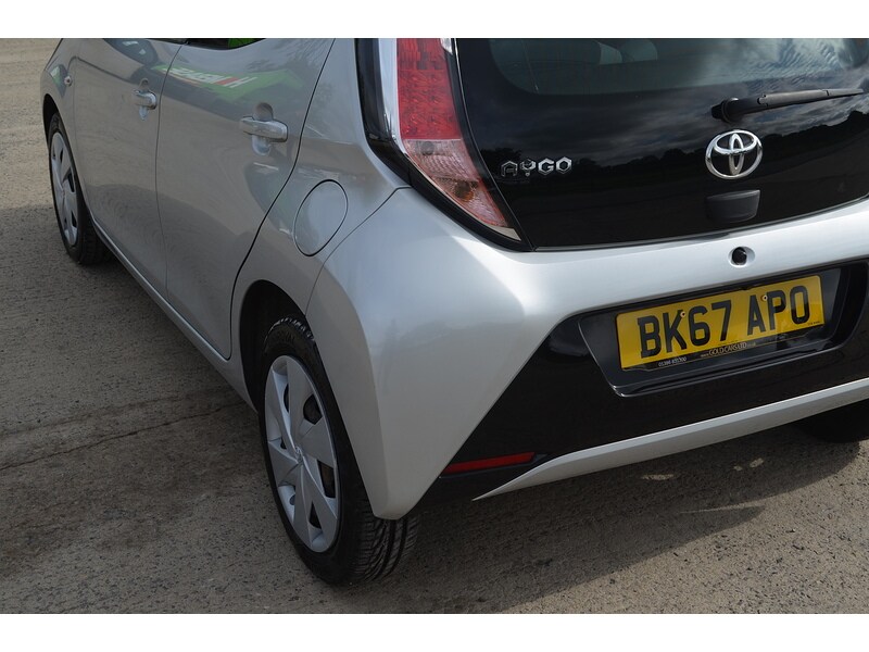 Used Toyota AYGO 2017 for sale - 76006745: Photo 40