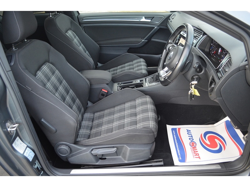 Used Volkswagen Golf 2018 for sale - 76778054: Photo 14