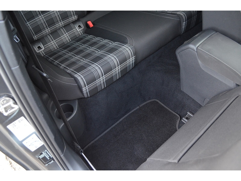 Used Volkswagen Golf 2018 for sale - 76778054: Photo 21