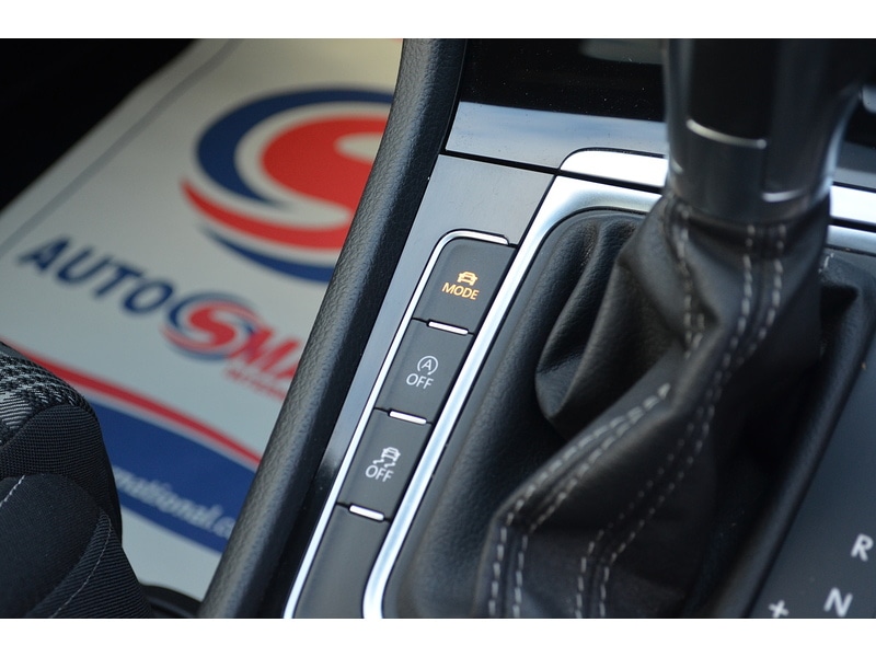 Used Volkswagen Golf 2018 for sale - 76778054: Photo 36