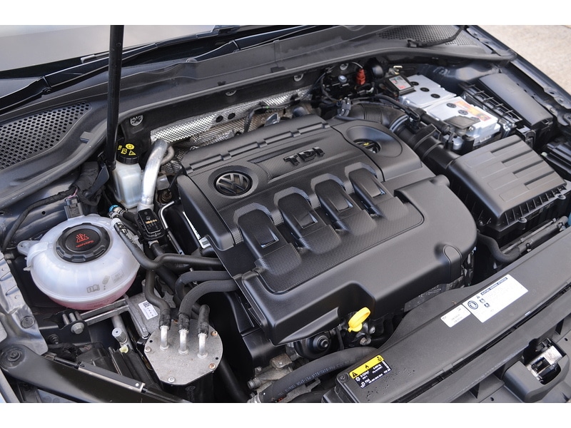 Used Volkswagen Golf 2018 for sale - 76778054: Photo 47