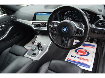 Used BMW 3 Series 2021 for sale - 75620127: Photo
