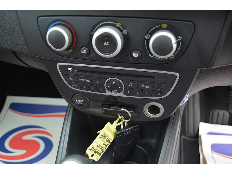 Used Renault Megane 2009 for sale - 75983169: Photo 15