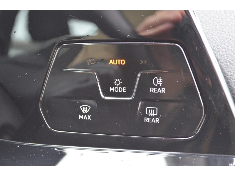 Used Volkswagen Golf 2020 for sale - 76470689: Photo 30