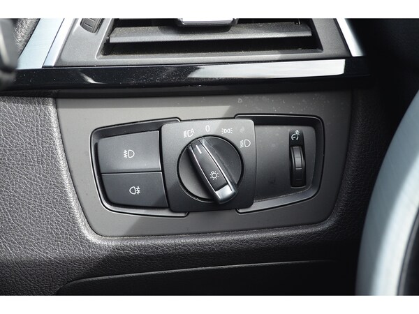 Used BMW 3 Series 2016 for sale - 76029756: Photo 31