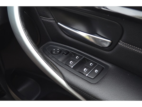 Used BMW 3 Series 2016 for sale - 76029756: Photo 32