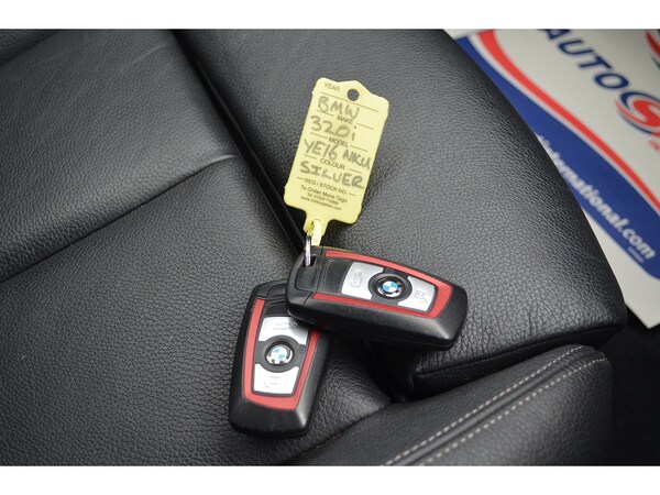 Used BMW 3 Series 2016 for sale - 76029756: Photo 42