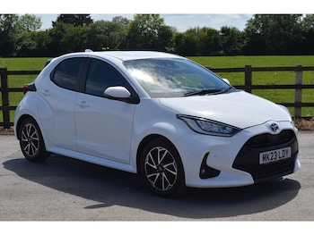 Used Toyota Yaris 2023 for sale - 78749971: Photo