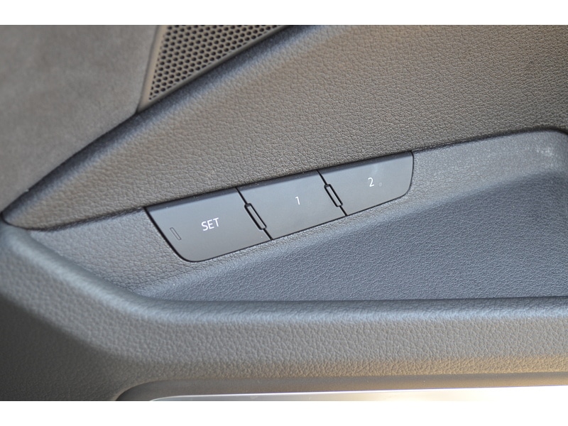 Used Audi e-tron 2020 for sale - 78163230: Photo 32