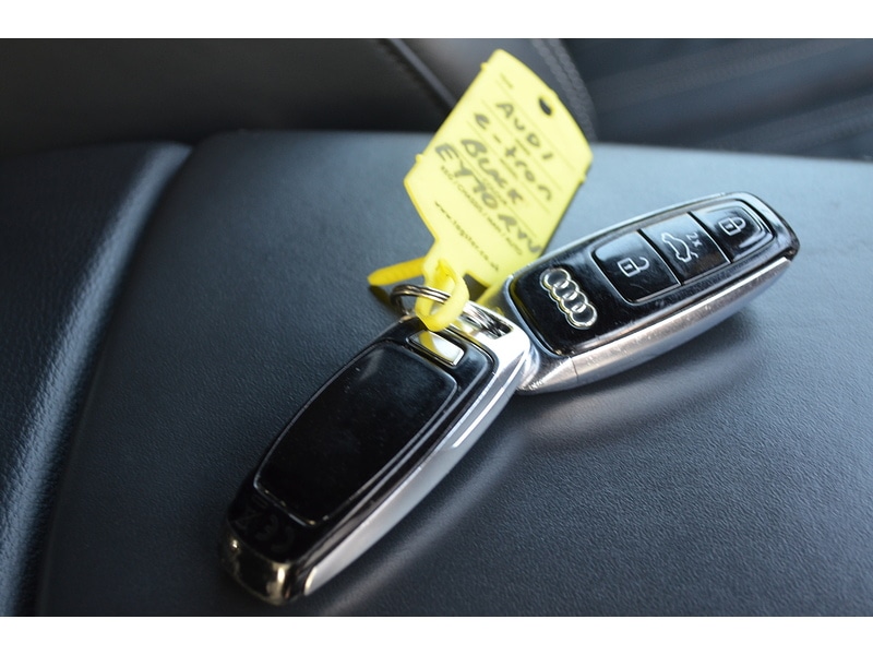 Used Audi e-tron 2020 for sale - 78163230: Photo 37