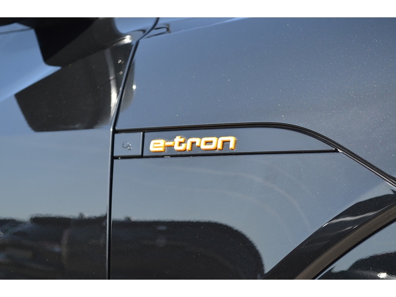 Used Audi e-tron 2020 for sale - 78163230: Photo 56