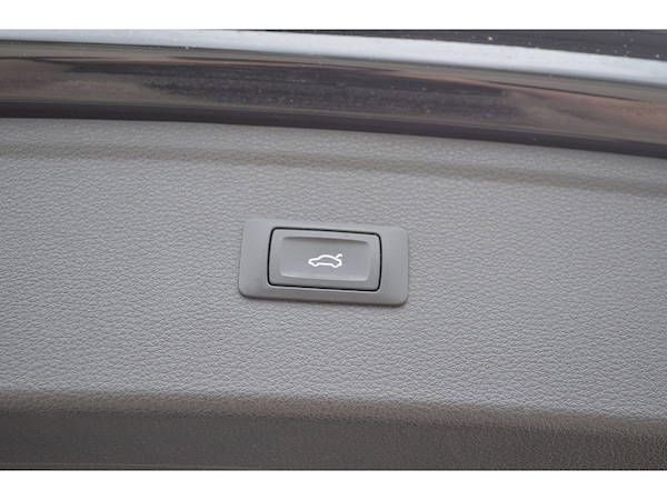 Used Audi Q5 2017 for sale - 75777950: Photo 36