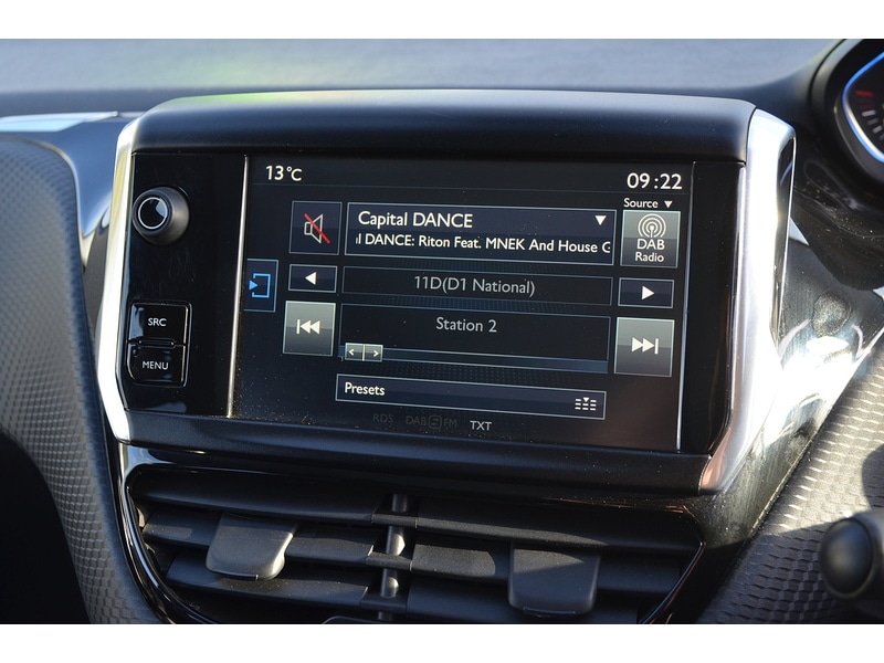 Used Peugeot 2008 2016 for sale - 76341111: Photo 15