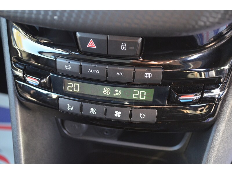 Used Peugeot 2008 2016 for sale - 76341111: Photo 19