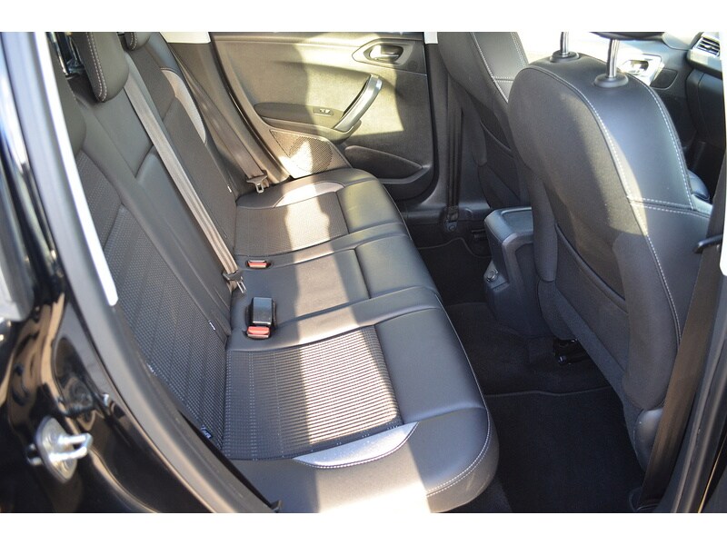 Used Peugeot 2008 2016 for sale - 76341111: Photo 23