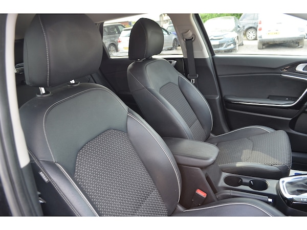 Used Kia Ceed 2019 for sale - 76205305: Photo 32
