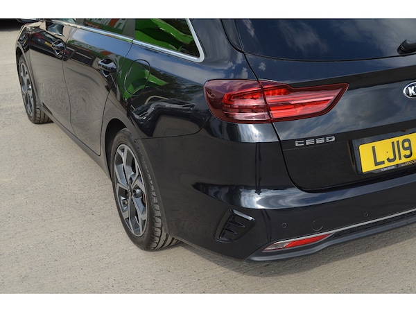 Used Kia Ceed 2019 for sale - 76205305: Photo 43