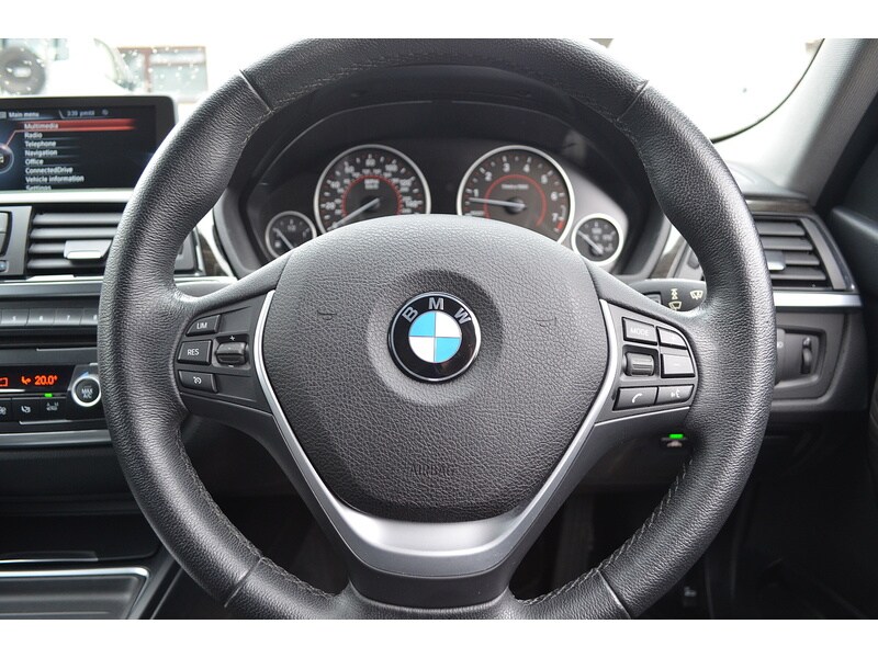 Used BMW 3 Series 2025 for sale - 76417981: Photo 21