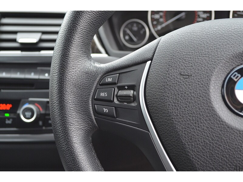 Used BMW 3 Series 2025 for sale - 76417981: Photo 22