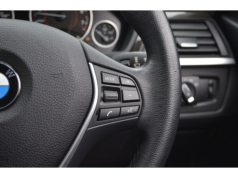 Used BMW 3 Series 2025 for sale - 76417981: Photo 24