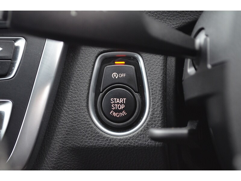 Used BMW 3 Series 2025 for sale - 76417981: Photo 25