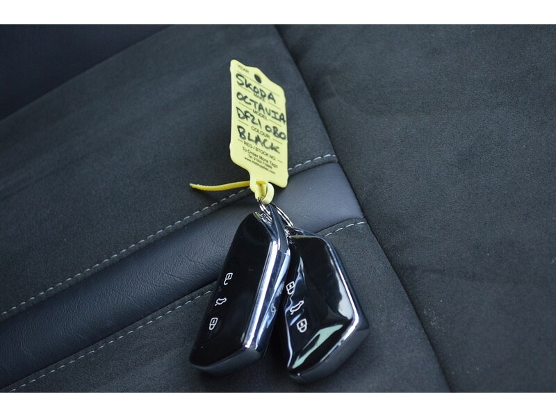 Used Skoda Octavia 2021 for sale - 76426350: Photo 50