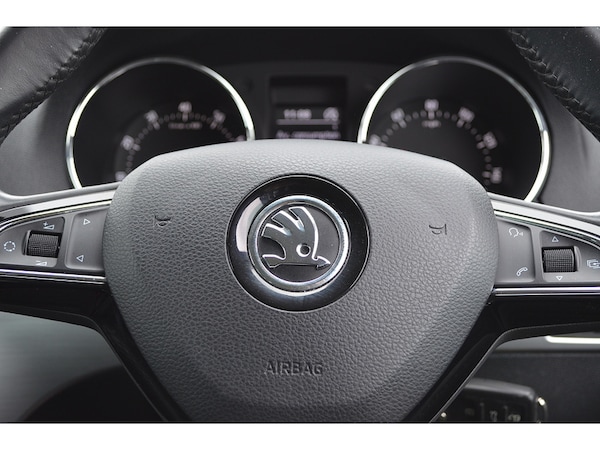 Used Skoda Yeti 2015 for sale - 76232395: Photo 25