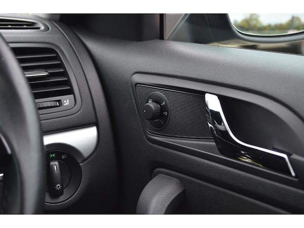 Used Skoda Yeti 2015 for sale - 76232395: Photo 35