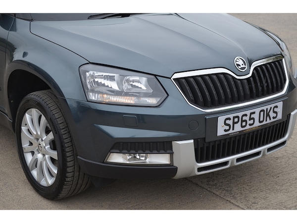 Used Skoda Yeti 2015 for sale - 76232395: Photo 42
