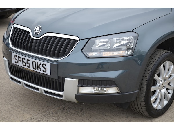 Used Skoda Yeti 2015 for sale - 76232395: Photo 44