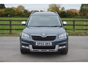 Used Skoda Yeti 2015 for sale - 76232395: Photo 4