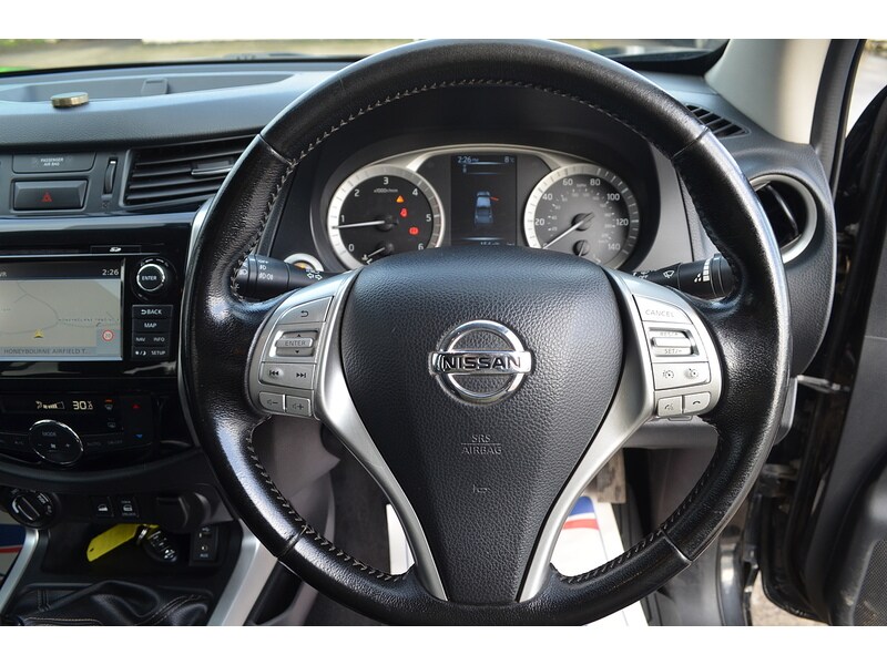Used Nissan Navara 2018 for sale - 78107311: Photo 27