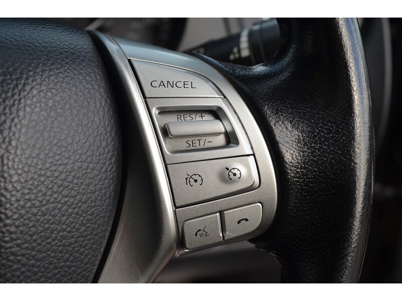 Used Nissan Navara 2018 for sale - 78107311: Photo 32